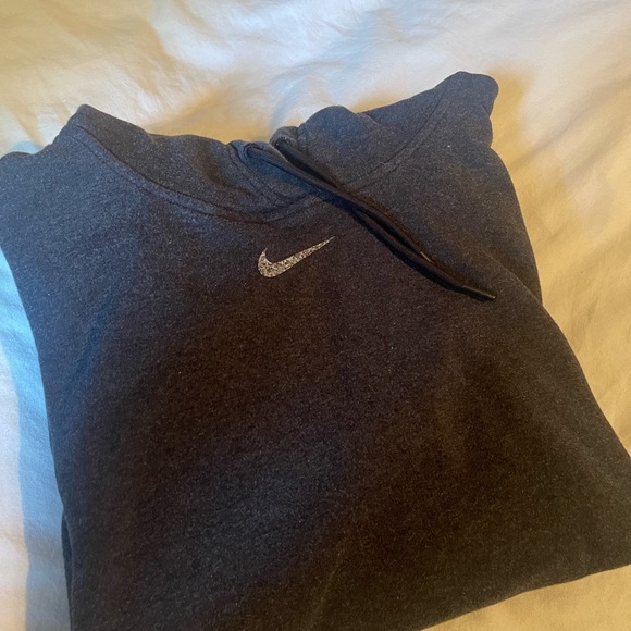 Nike Hoodie Size Medium - Picture 3 of 7